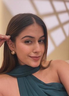 Priya Chahar - masseuse in New Delhi Photo 2 of 5