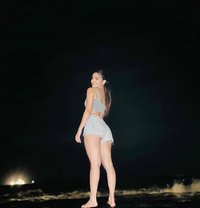 Priya College Student - puta in Ajmān