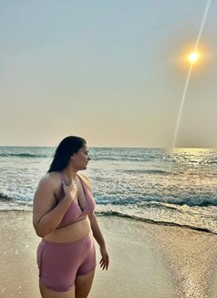 Priya - escort in Ahmedabad Photo 4 of 4