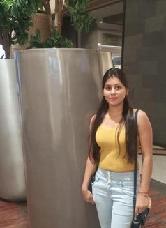 Priya - escort in Chandigarh Photo 1 of 4