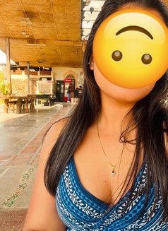 Priya - escort in Bangalore Photo 5 of 5