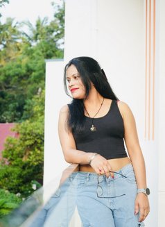 Priya - escort in Chennai Photo 3 of 4
