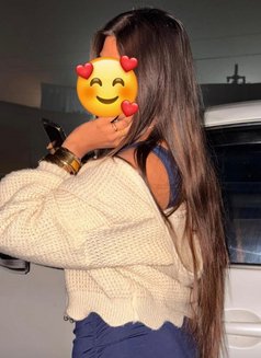 Priya - escort in Hyderabad Photo 3 of 6