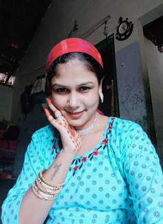 Priya escort - puta in Mumbai Photo 4 of 6