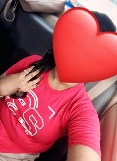 Priya Gupta - escort in Kolkata Photo 2 of 2