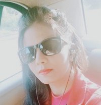 Priya Im Independent Girl - escort in Chandigarh