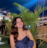 Priya⚜️(independent)cam@ Meet ⚜️, Escort - puta in Rajkot