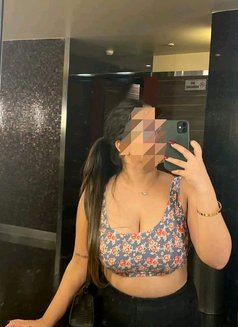 Priya Independent(cam & Meet ) - escort in Bangalore Photo 3 of 5