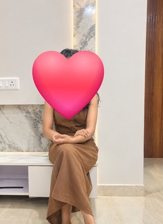 Priya Independent Cam +Real Meet in Noid - escort in Noida Photo 4 of 5