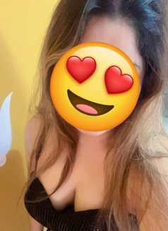 Priya Independent Girl - escort in Gurgaon Photo 4 of 4