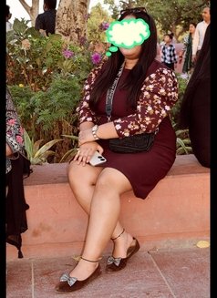 Priya Independent Girl - escort in New Delhi Photo 1 of 3