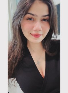 Priya Indian Companion - escort in Ajmān Photo 2 of 5