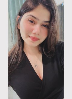 Priya Indian Companion - escort in Ajmān Photo 5 of 5