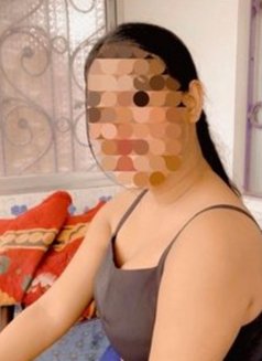 Priya - escort in Ahmedabad Photo 2 of 3