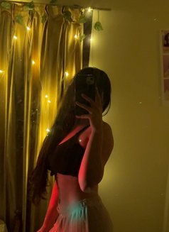 Priya - escort in Ahmedabad Photo 3 of 3