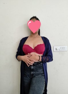 Janvi - escort agency in Noida Photo 3 of 5