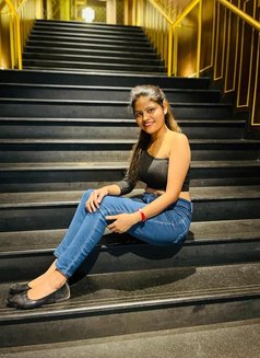 Priya - escort in Bangalore Photo 2 of 6