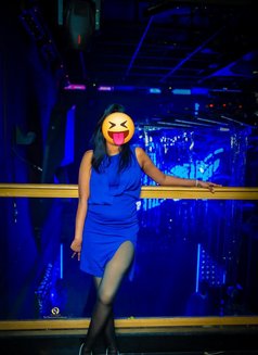 Priya - escort in Surat Photo 2 of 4