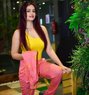 Priya - puta in Bangalore Photo 1 of 4