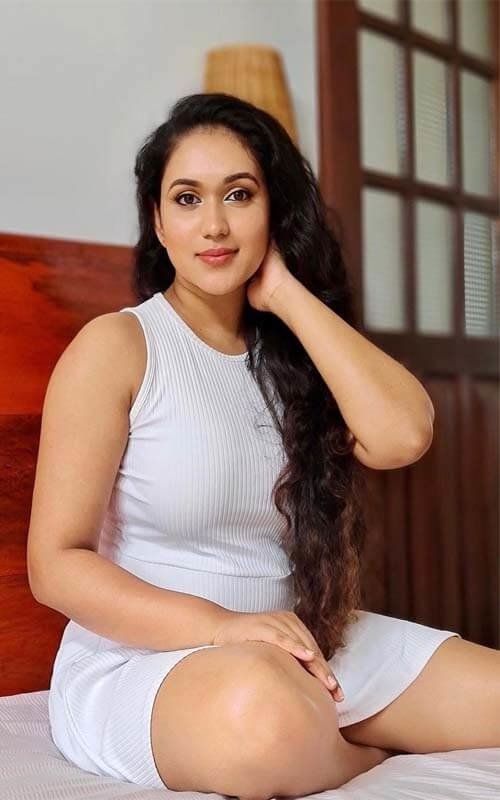 Priya Indian Escort In Bangalore 10 