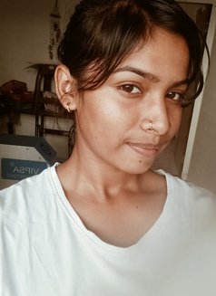 Priya - escort in Chennai Photo 1 of 1