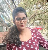 Priya - dominatrix in Chennai