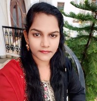 Priya! - puta in Chennai