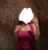 Priya - escort in Chennai