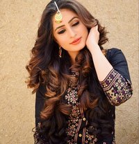 Priya Independent Model in BurDubai - puta in Dubai