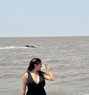 Priya - escort in Noida Photo 8 of 9