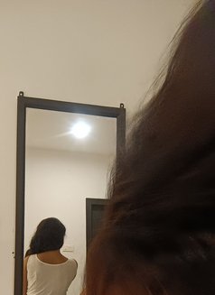 Priya - escort in Guwahati Photo 4 of 7