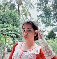 Priya - escort in Guwahati Photo 1 of 3