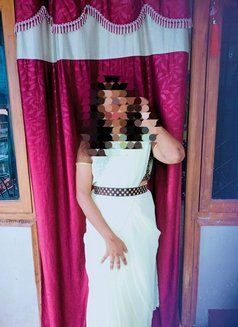 Priya - escort in Hyderabad Photo 3 of 3