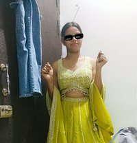 Priya - escort in Indore