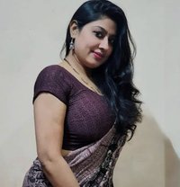 Priya - escort in Indore