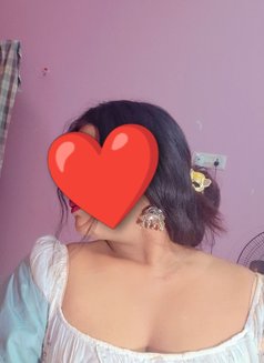 Priya - escort in Lucknow Photo 1 of 2