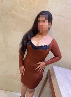 Priya the Curvy Queen - escort in Mumbai Photo 2 of 15