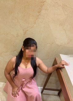 Priya the Curvy Queen - escort in Mumbai Photo 9 of 15