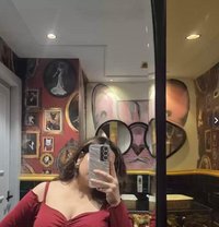 Priya - escort in Mumbai