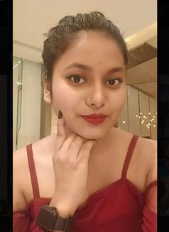 Priya - escort in Mumbai Photo 1 of 5