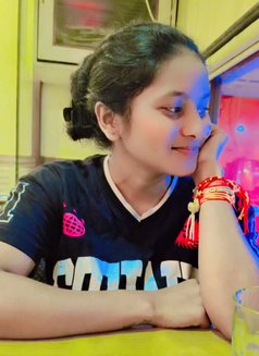 Priya - escort in Mumbai Photo 5 of 5