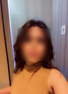 Priya - escort in Mumbai Photo 3 of 5