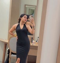 Priya - escort in Muscat