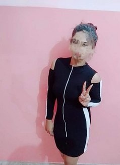 ꧁༒🥰✮⃝PRIYA Real meet & cam session༒🥰 - puta in Mumbai Photo 8 of 8