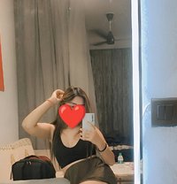 Muskan - adult performer in New Delhi