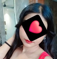 Priya - escort in Noida
