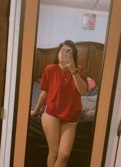 Priya - escort in New Delhi Photo 3 of 3