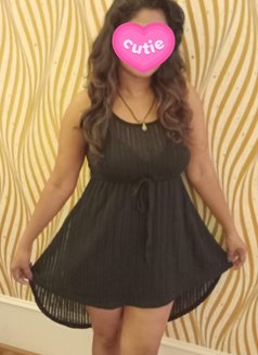 Priya - escort in New Delhi Photo 3 of 6