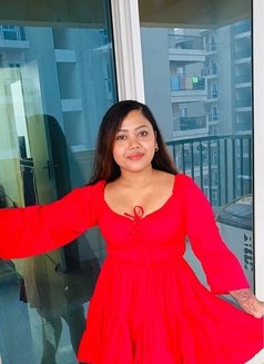 PRIYA - escort in Noida Photo 11 of 12