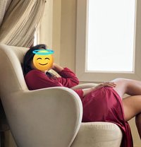 Priya - escort in Noida